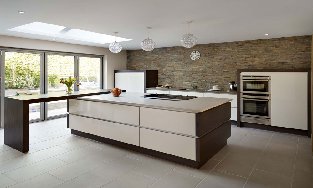 Contemporary Kitchen Image 7