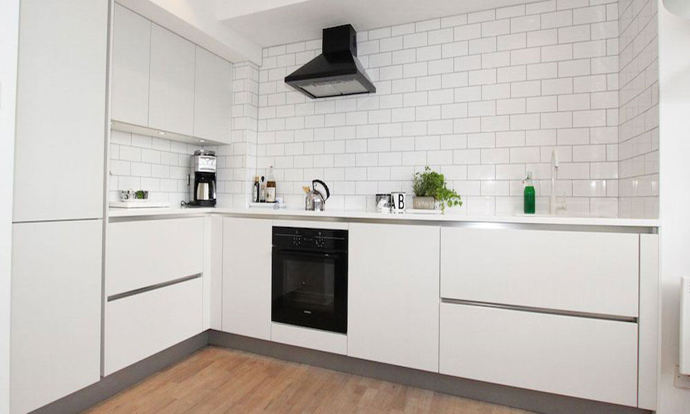 Handleless Kitchen Image 11