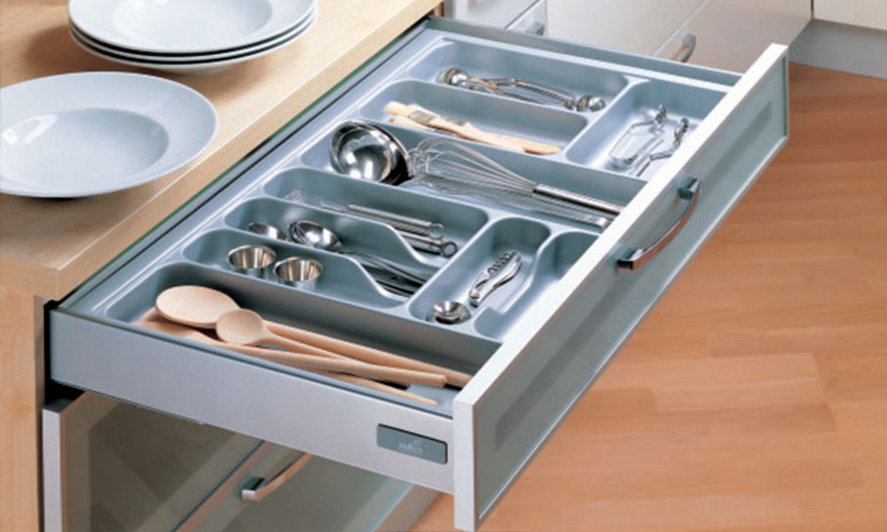 Kitchen Accessories Image 6